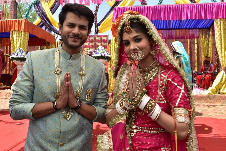 Yeh Rishta Kya Kehlata Hai में बेटे अबीर की कस्टडी के लिए एक दूसरे से लड़ने पर मजबूर हुए अक्षरा और अभिमन्यु