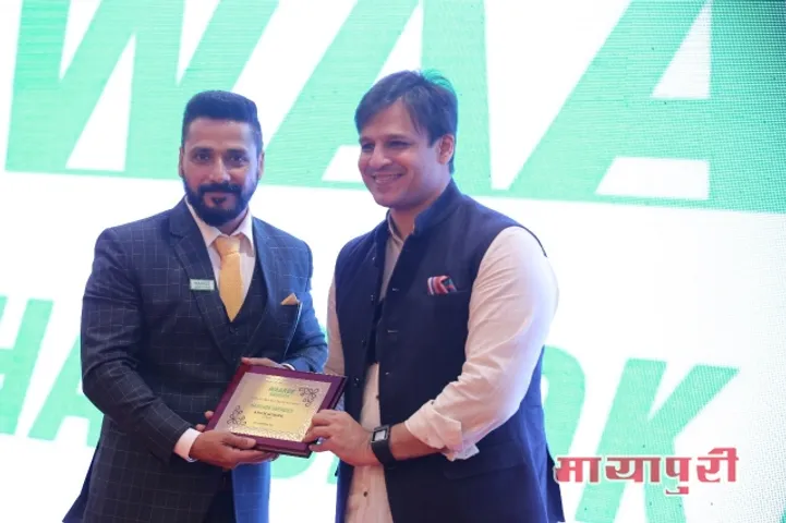 विवेक ओबेरॉय ने सोलर पॉवर फ्रेंचाइजी की शुरुआत की