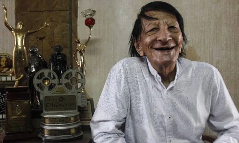 गीतकार योगेश नहीं रहे