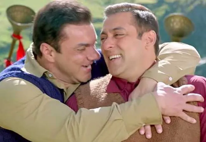 'ट्यूबलाइट' का नया गाना 'नाच मेरी जान' रिलीज, दिखी दोनों भाईयों की बॉंन्डिंग देखें वीडियो