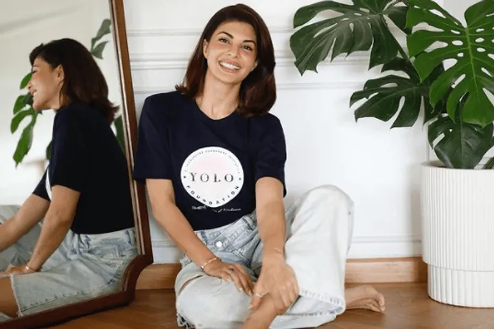 Jacqueline Fernandez ने अपने फैंस से प्यार और सहानुभूति फैलाने की अपील की