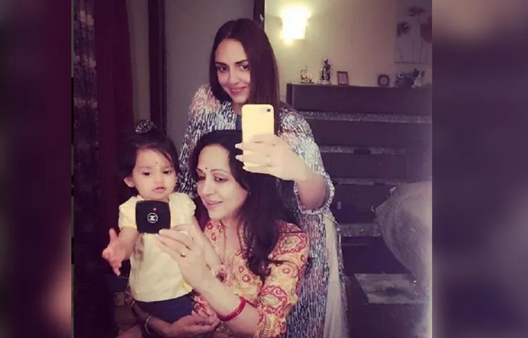 ईशा ने अपनी बेटी राध्या और मां के साथ शेयर की क्यूट तस्वीर, साथ में नजर आई तीनों पीढ़ियां