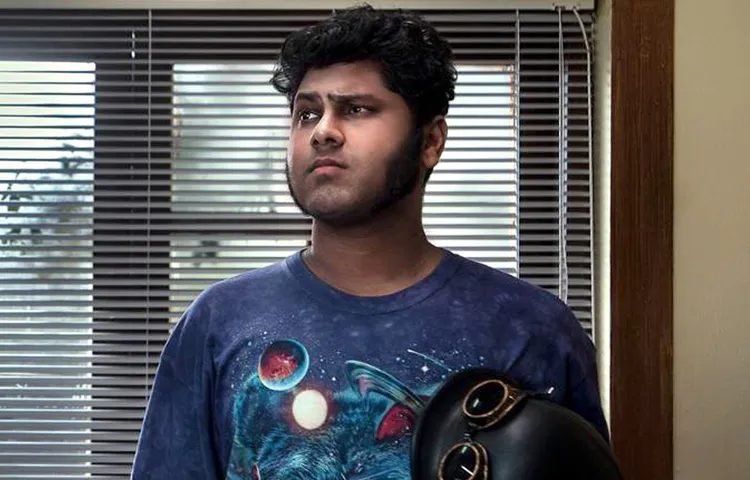 AIB के कॉमेडियन उत्सव पर लगा 17 साल की नाबालिग से यौन शोषण करने का आरोप