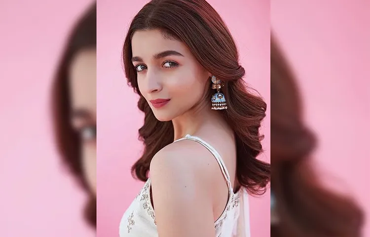 राजामौली की फिल्म RRR में यह होगा आलिया भट्ट के किरदार का नाम