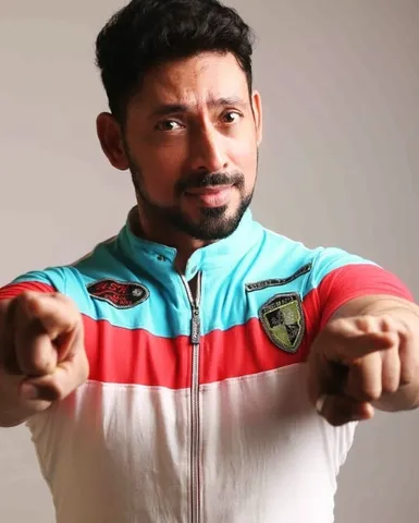 एक्टर हृषिकेश पांडेय इस क्वारेंटाइन टाइम में फॉलो कर रहे फ़ूड डिकॉक्स !