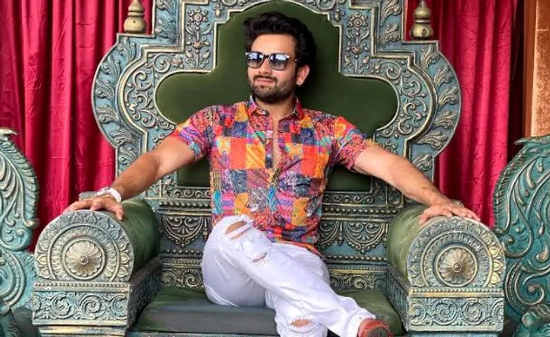 मैं गिटार, बोंगो, चांगों पियानों व बांसुरी बजाता हूँ-गौरव मुकेश