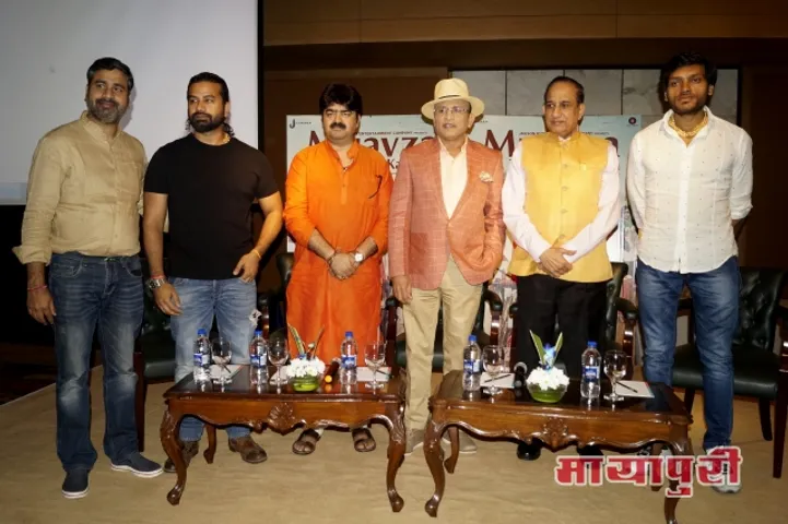 अन्नू कपूर ने दिल्ली में किया फिल्म 'मुआवजा जमीन का पैसा' का प्रमोशन