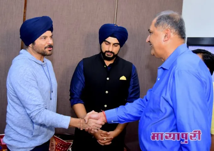 अनिल कपूर और अर्जुन कपूर ने किया ‘मुबारकां’ का प्रमोशन