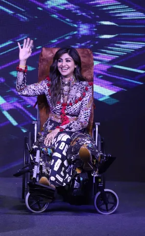 शिल्पा शेट्टी ने इंटरनेशनल ग्लोरी अवार्ड्स 2022 को मुख्य अतिथि के रूप में सम्मानित किया
