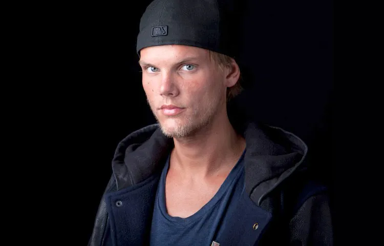 हॉलीवुड के मशहूर DJ Avicii का 28 साल की उम्र में निधन, घर में पाए गए मृत