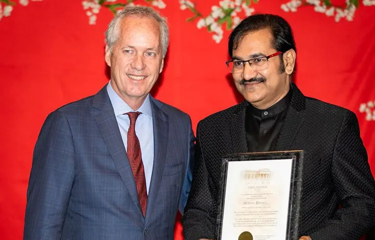 दिग्गज गायक सुदेश भोसले को युनाइटेड स्टेट्स ऑफ अमेरिका में सन्मानित किया गया