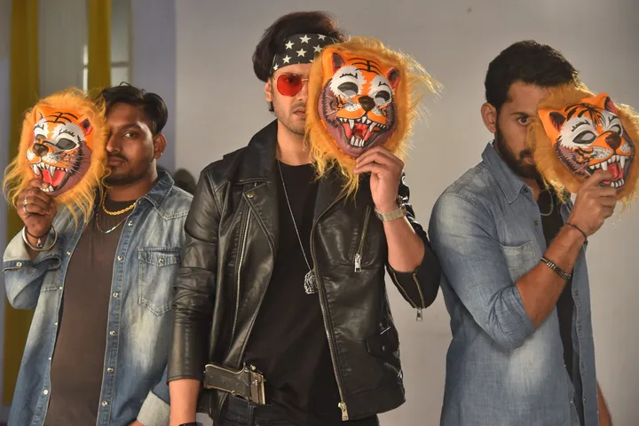 शो 'Kismat Ki Lakiro Se' के लिए Abhishek Pathania ने लिया एक नया लुक