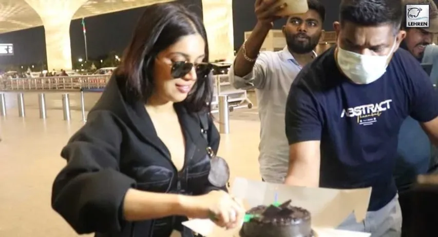 Bhumi Pednekar Celebrates her Birthday on Airport with Paps