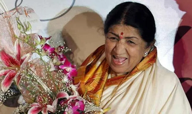 शांत हो गई भारत की आवाज... lata mangeshkar