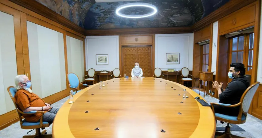 फिल्म रॉकेट्री के सिलसिले में माधवन और नंबी नारायण Prime Minister से मिलने पहुंचे