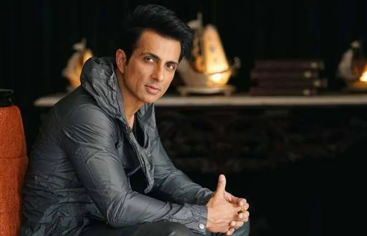 Sonu Sood के द्वारा सोशल मीडिया पर पूछा गया तीन सवाल लोगों को आ रहा है पसंद