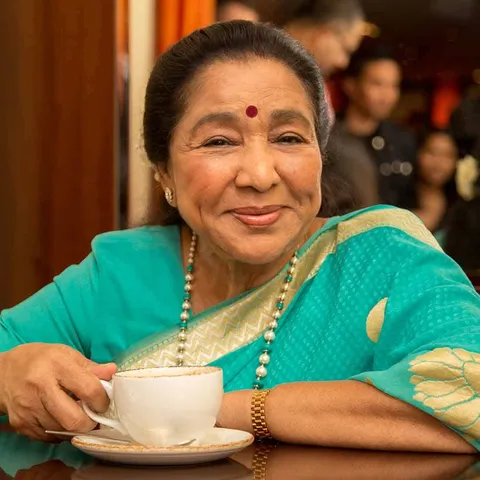 Asha Bhosle का इंस्टाग्राम अकाउंट हैक होने के कुछ घंटे बाद हुआ रिकवर