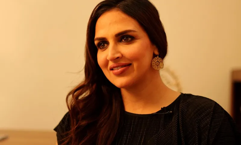 Esha Deol करने जा रही हैं वेब सीरीज से वापसी, अजय देवगन के साथ 'रुद्रा' में आएंगी नज़र