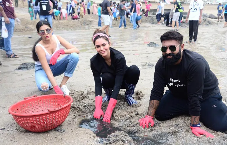 ईशा गुप्ता ने दादर बीच की सफाई के 100 वें सप्ताह का जश्न मनाया