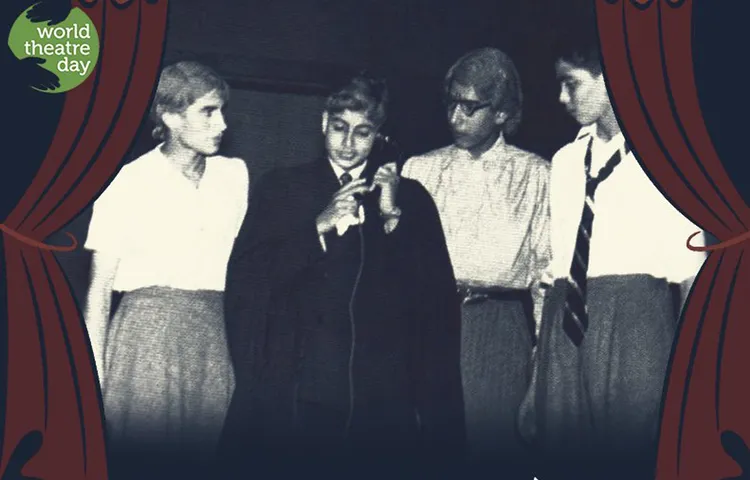 World Theatre Day 2018: बिग बी ने शेयर की स्कूल ड्रामे की तस्वीर