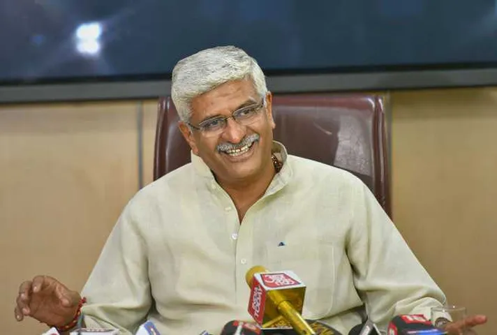 गजेन्द्र सिंह शेखावत कोरोना पॉजिटिव ,अस्पताल में हुए भर्ती-ट्‍वीट कर दी जानकारी