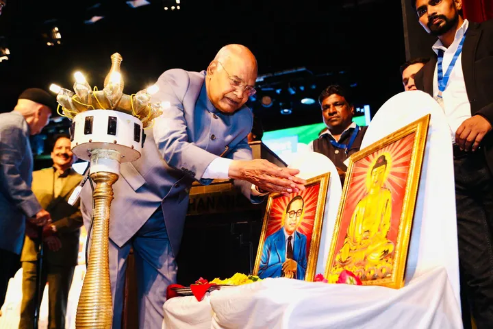 पूर्व राष्ट्रपति रामनाथ कोविंद ने दिया योगी आदित्यनाथ को अंबेडकर अवार्ड