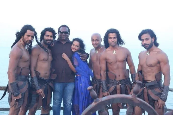 फिल्म ‘कामसूत्र 3डी’ की एक्ट्रेस सायरा खान का अचानक निधन, शर्लिन चोपड़ा को किया था रिप्लेस