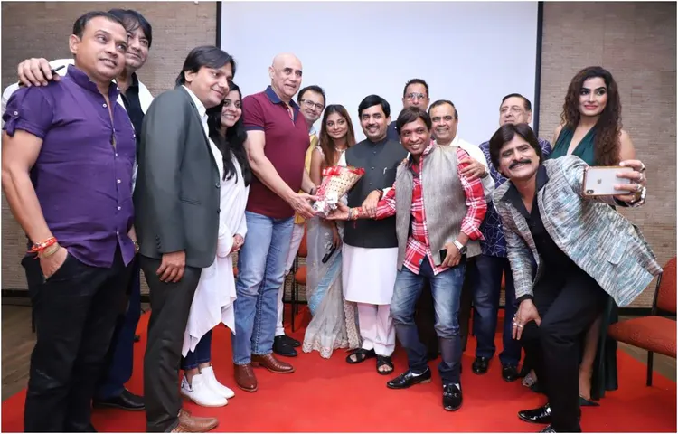 भाजपा के राष्ट्रीय प्रवक्ता सय्यद शाहनवाज़ हुसैन ने किया "रूपा दत्ता एक्टिंग अकेडमी" का उद्घाटन 