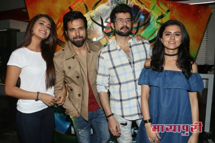 ‘थोर रग्नारोक’ की स्पेशल स्क्रीनिंग में शामिल हुए टी.वी के सितारे