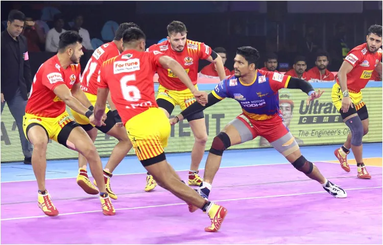 यूपी योद्धा ने गुजरात फॉर्चून जाएंट्स को 33-26 से हराकर लगातार चौथी जीत दर्ज की