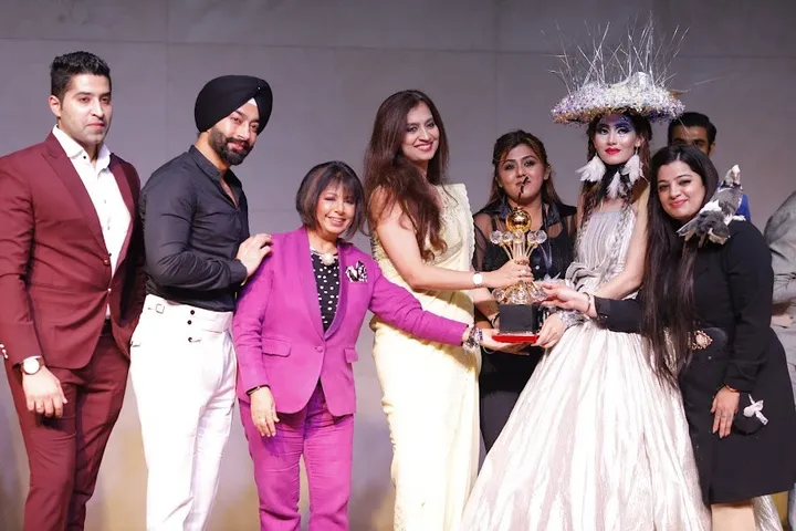 डायरेक्टर एनी मुंजाल और हैड काउन्सलर नीना सिंह ने आयोजित किया स्टार एकेडमी फेस ऑफ़ चैम्पियनशिप का छठा संस्करण