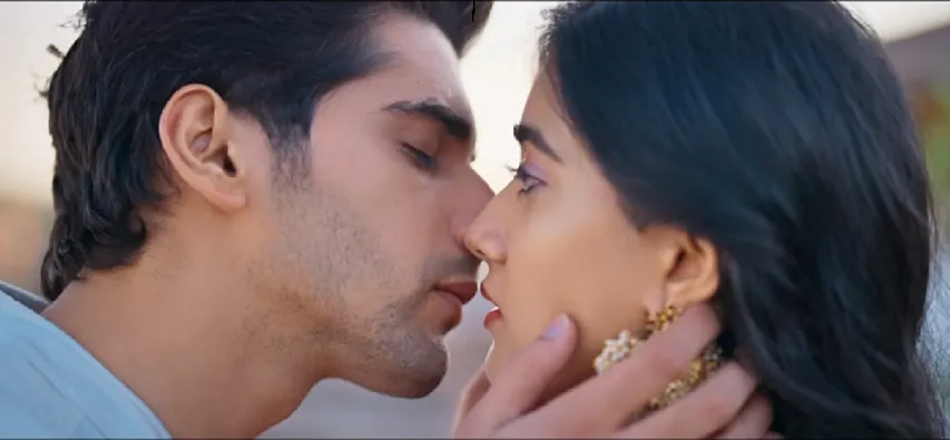 Siddharth Kasyap के लेटेस्ट रोमांटिक वीडियो ‘Abr-e-Karam’ (Anjali Krishna and Akshit) पर तारीफ-पे-तारीफ की बौछार!...by Chaitanya  Padukone