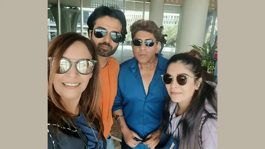 'मन की आवाज़ प्रतिज्ञा 2' के एपिसोड्स शूट के लिए लीड एक्टर्स पहुंचे प्रयागराज