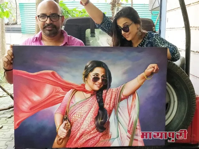 सुरेश त्रिवेणी ने विद्या बालन को गिफ्ट की ‘तुम्हारी सुलू’ की आयल पेंटिंग