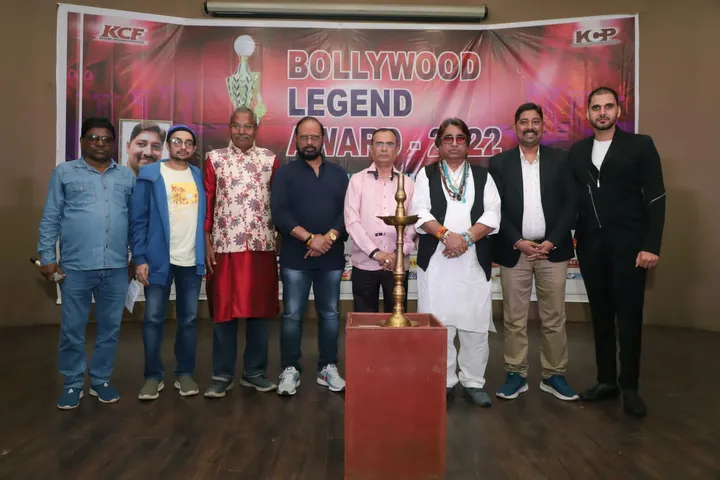 बॉलीवुड लीजेंड अवॉर्ड 2022 समारोह सम्पन्न
