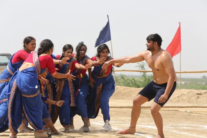 Upcoming film 'Nar Ka Sur' gives the message of women empowerment