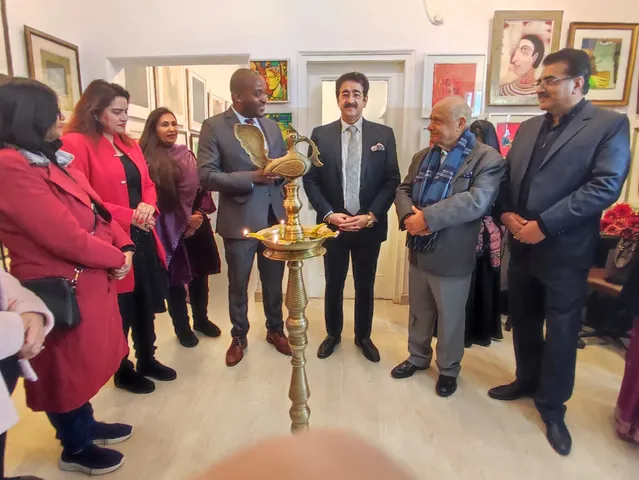 संदीप मारवाह: संवेदना और अध्यात्म का एक हो जाना ही आर्ट है 