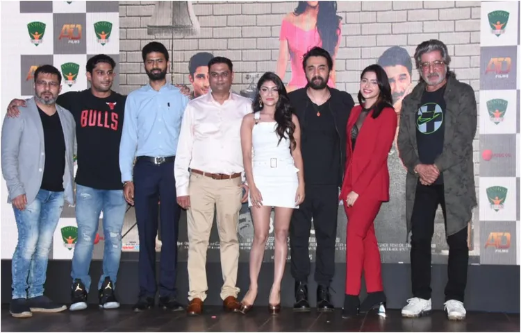 #Yaaram Trailer: कंट्रोवर्सियल लव स्टोरी ‘यारम’ में नज़र आएंगे प्रतीक बब्बर, फिल्म का ट्रेलर लॉन्च