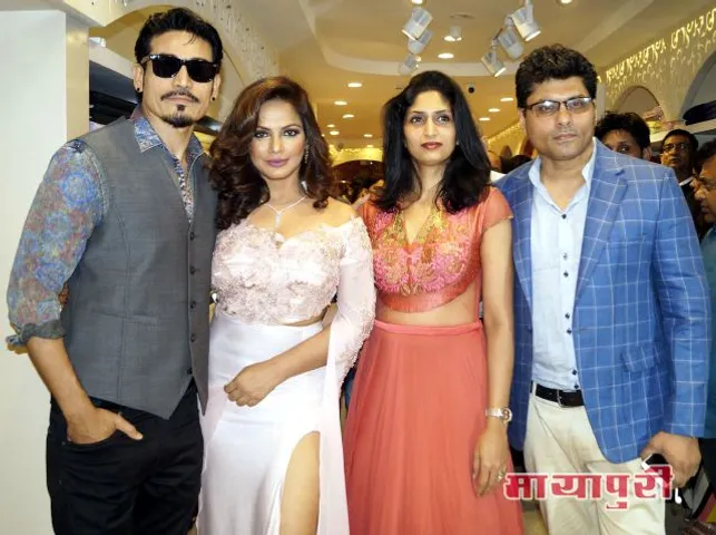 नीतू चंद्रा और शावर अली ने किया रेशमा गांगजी के ग्यारहवें लिबास स्टोर का उद्घाटन