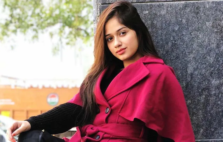 Jannat Zubair की मां ने शूटिंग से पहले रखी थी शर्त, 20 साल की उम्र से पहले No Kissing Scene