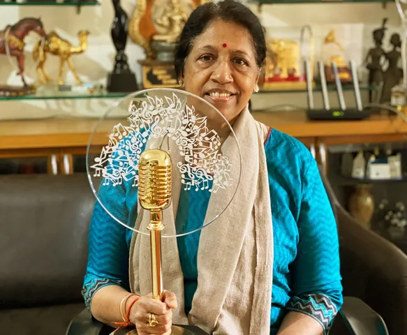 रफी जी एक महान गायक थे, मैं मोहम्मद रफी पुरस्कार पाकर खुश हूं: कविता कृष्णमूर्ति