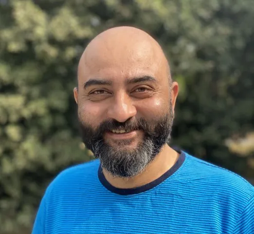 “हमारी ‘फायर इन द माउंटेंस’ जैसी फिल्म सवाल पूछने के लिए लोंगों को उकसाएंगी”- निर्देशक अजीत पाल सिंह