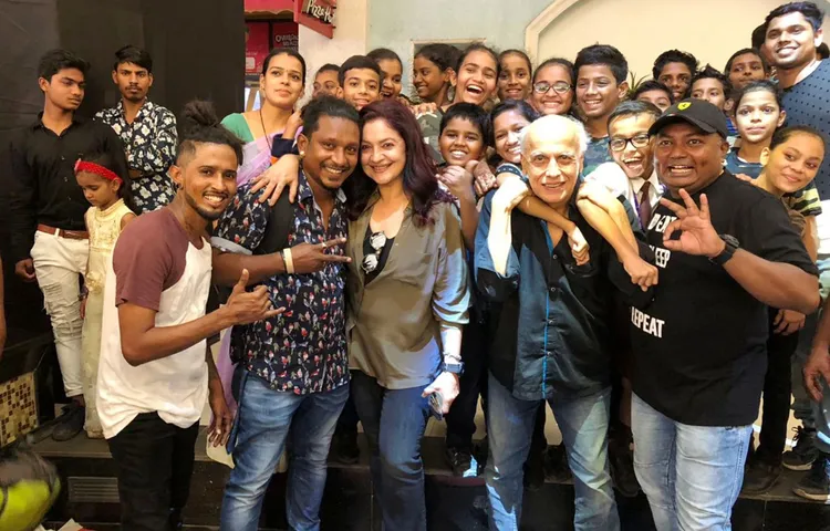 मुंबई में हुआ 3x3 बीएल मैच महेश भट्ट, पूजा भट्ट समेत शामिल हुए रोहित बख्शी