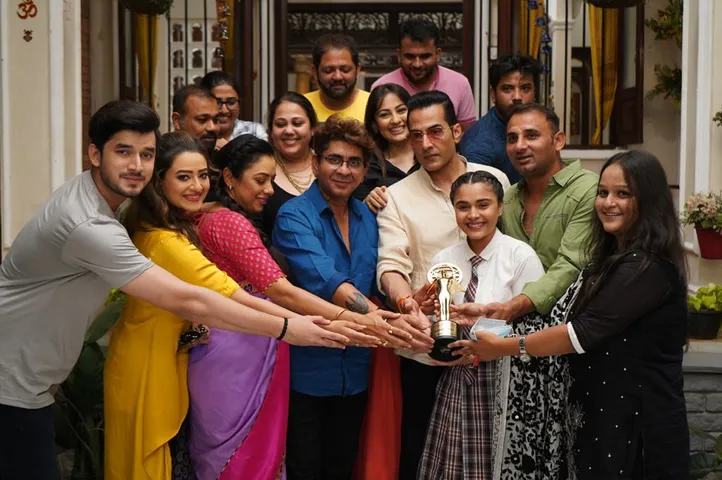 'अनुपमाँ' शो ने बॉलीवुडलाइफ.कॉम अवार्ड्स में बेस्ट डेब्यू शो का ख़िताब जीता