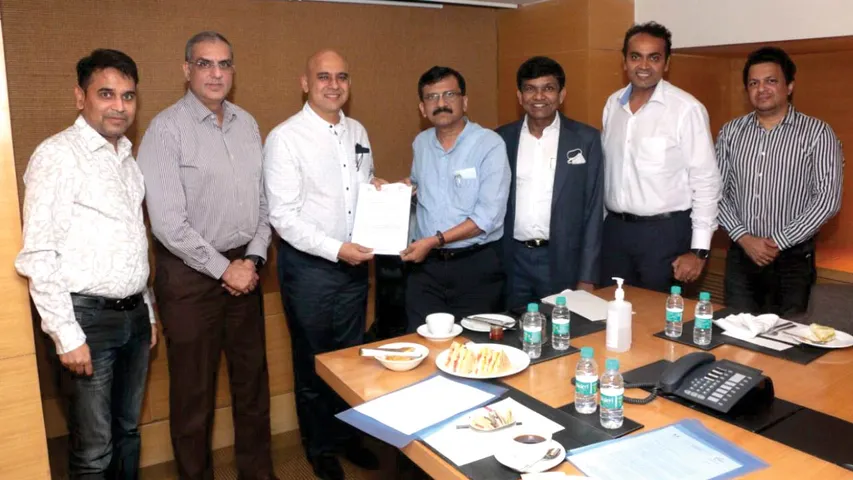 ‘पेन स्टूडियो’ के डॉ.जयंतीलाल गड़ा ने महाराष्ट् के प्रमुख सिनेमाघर मालिकों  संग शिवसेना राज्यसभा सांसद संजय राउत से की मुलाकात