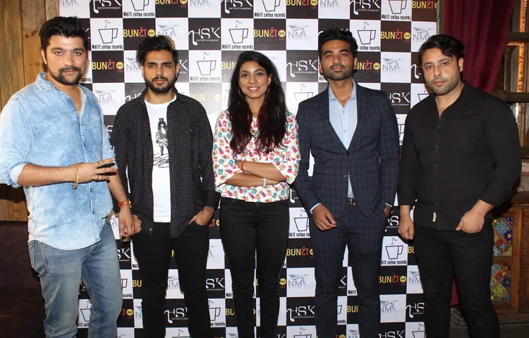 एचएसके एंटरटेनमेंट और नाम्योहो स्टूडियो ने लॉन्च किया अपना सिंगल 'वे सजना'