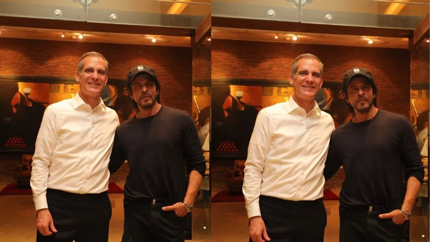 american_diplomat_shares_photos_of_meeting_with_shah_rukh_khan