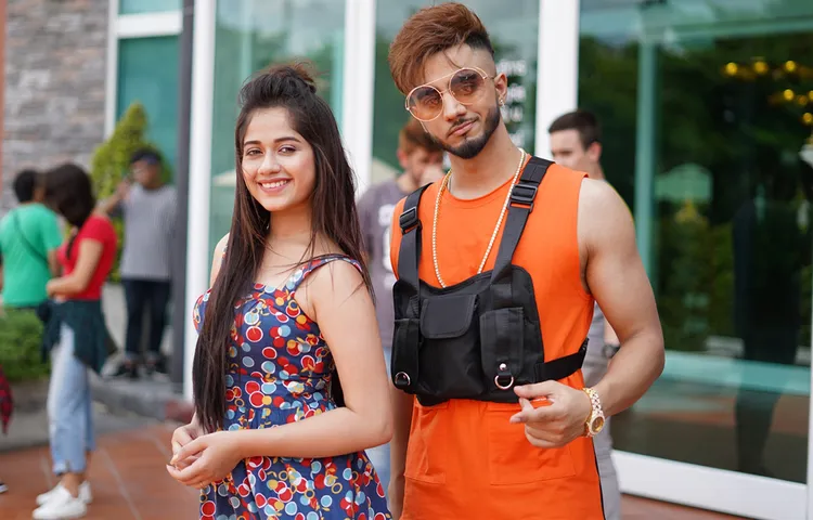 जन्नत जुबैर रहमानी और वेस्टर्न पेंदूज़ का नया गाना ‘डाउनटाउन वल गेड़ीयां’ हुआ रिलीज़