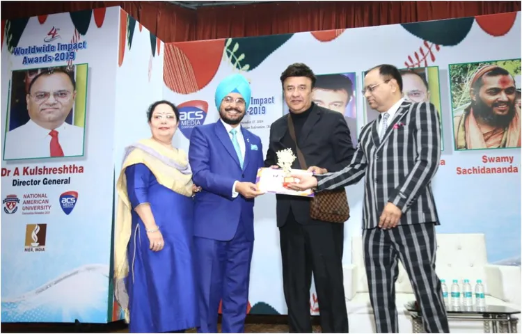 'जम्मू और कश्मीर के सबसे बड़े अंग्रेजी समाचार पत्र ‘डेली एक्सेलसियर’ को मिला 4th  वर्ल्डवाइड इम्पैक्ट अवार्ड्स 2019