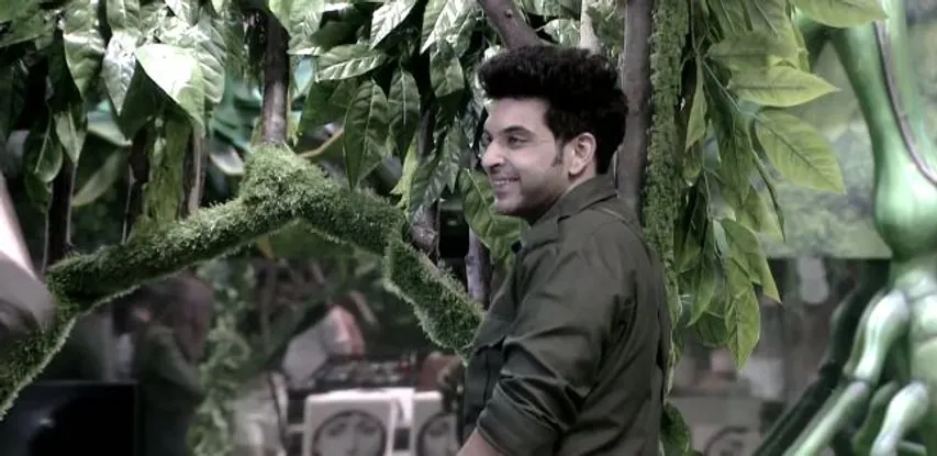 Bigg Boss 15: घर के इस जंगल में बाज़ी मार रहे हैं करण कुंद्रा